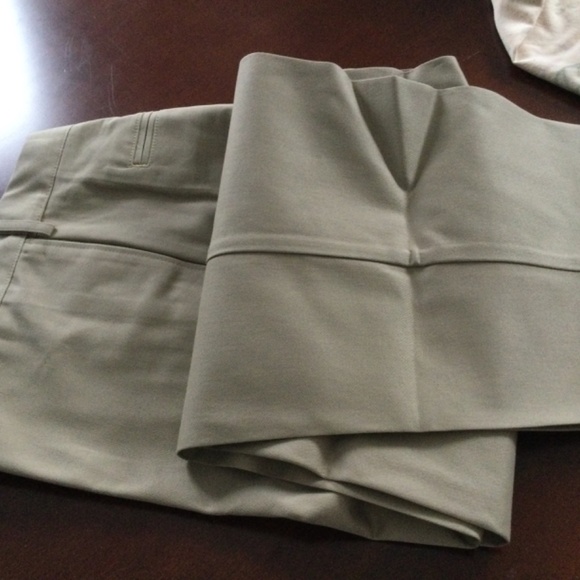 LANDS’ END Mens XL CHINO PANTS…new In packaging - Picture 3 of 6